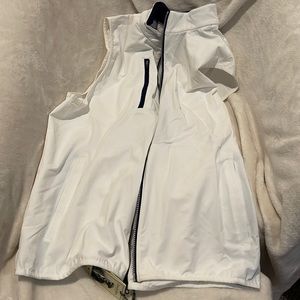 Donald Ross white Vest